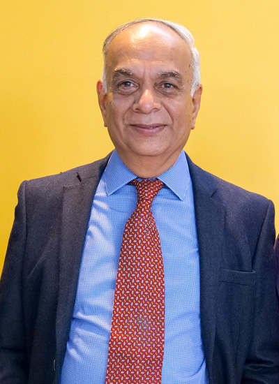 Dr. Vijay Salvi